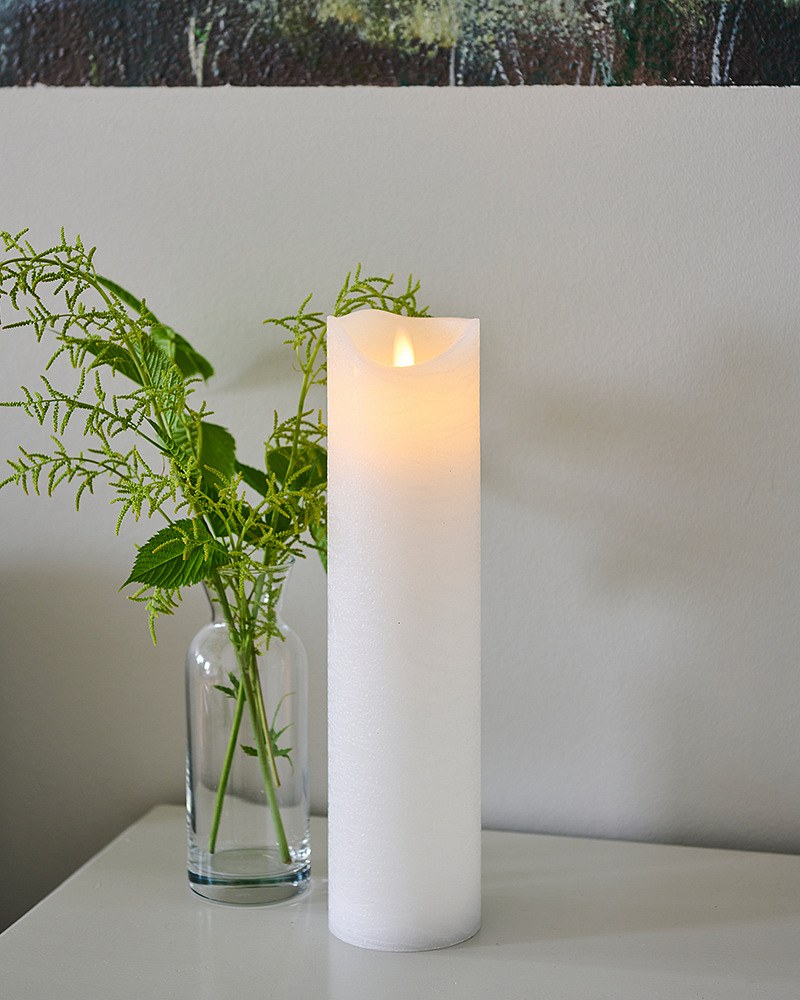 Dobíjecí vosková LED svíčka Sara, bílá, 7,5 x 30 cm