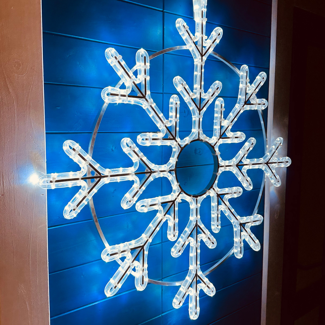 LED světelná vločka, závěsná, 85 cm, ledově bílá