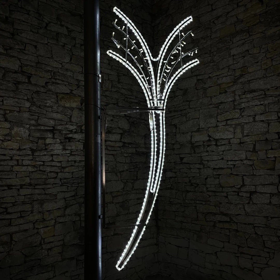 LED světelný dekor, 90 x 230 cm, ledově bílá