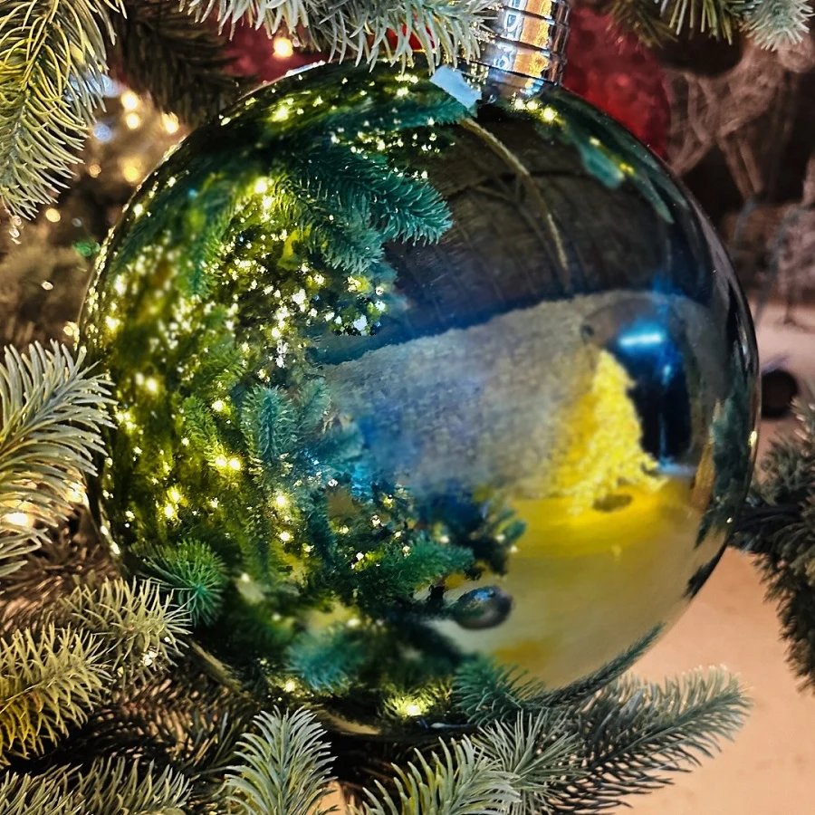 Plastová koule, prům. 20 cm, světle modrá, lesklá