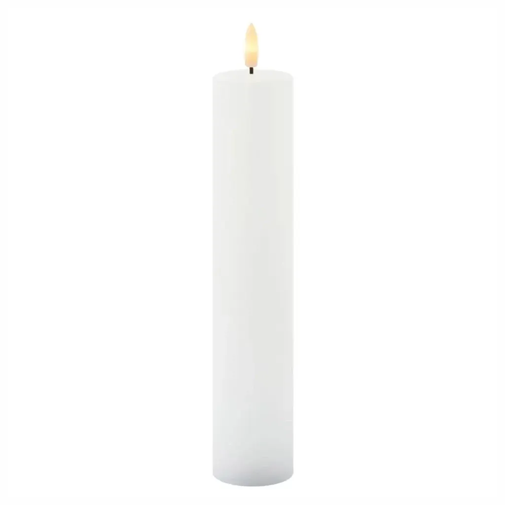 Dobíjecí LED svíčka z pravého vosku Sille, Ø 5 × 25 cm, bílá