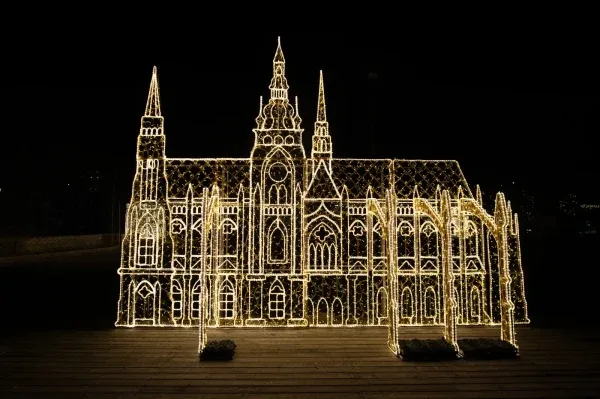 Žluté lázně Praha, Story of Lights 2026